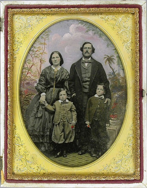 Portret rodzinny, ambrotyp koloryzowany, autor Robert H. Vance, datowany na 1855